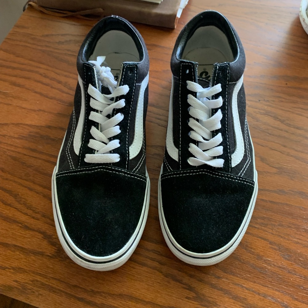 Women’s Black Vans